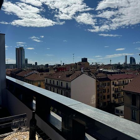 Appartamento Isola- Attico Con Balcone ミラノ エクステリア 写真
